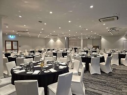Mercure Canberra