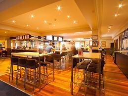Mercure Canberra