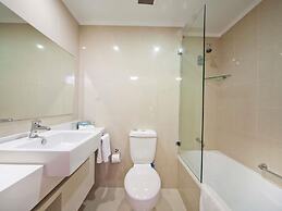 Mercure Canberra