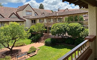 Mercure Canberra