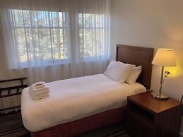 Mercure Canberra