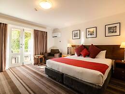 Mercure Canberra
