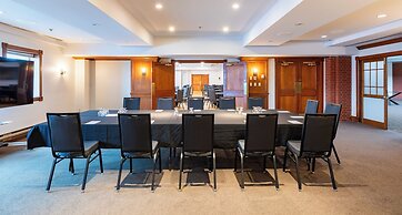 Saint John Harbourfront Hotel