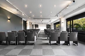 The Nicolaus Hotel