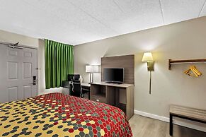 Econo Lodge Willowbrook
