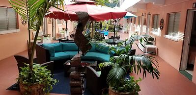 Towne Hotel