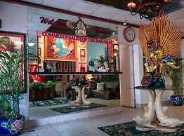 Towne Hotel