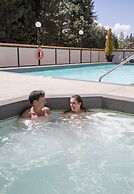 Crystal Lodge