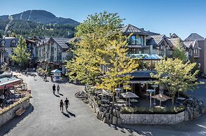 Crystal Lodge