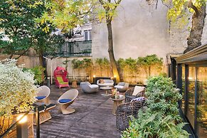 Hotel Atala Champs Elysées