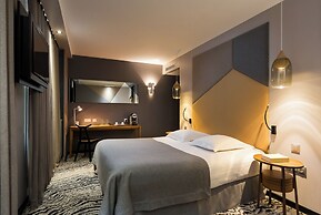 Hotel Atala Champs Elysées