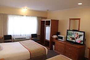Travelodge by Wyndham Kamloops