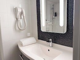 ibis Nimes Ouest