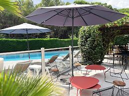 ibis Nimes Ouest