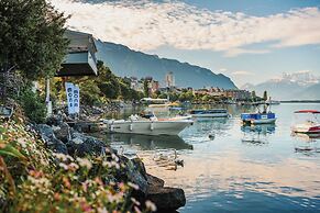 Mona Montreux