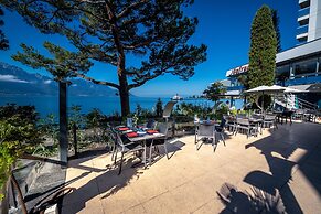 Mona Montreux