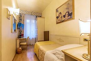 Hotel Alba Palace