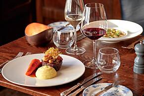 Ellenborough Park