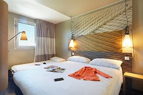 ibis Archamps Porte de Geneve
