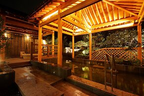 International Resort Hotel Yurakujo