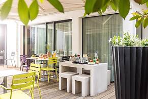 Le Grand Hotel By Stay Collection