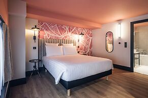 Le Grand Hotel By Stay Collection