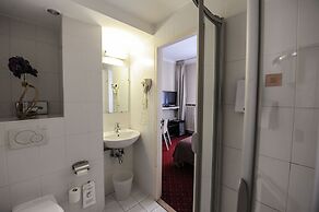 Le Grand Hotel By Stay Collection