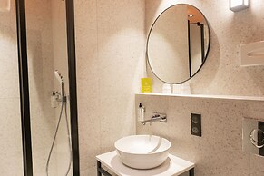 Le Grand Hotel By Stay Collection