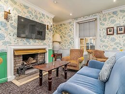 Mercure White Hart Hotel Salisbury and Apartments