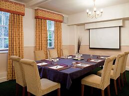 Mercure White Hart Hotel Salisbury and Apartments
