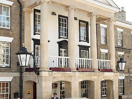 Mercure White Hart Hotel Salisbury and Apartments