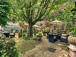 Mercure White Hart Hotel Salisbury and Apartments
