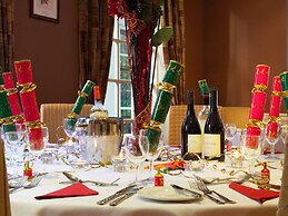 Mercure White Hart Hotel Salisbury and Apartments