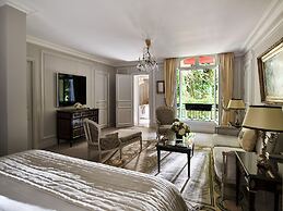 Hôtel Plaza Athénée - Dorchester Collection