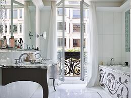 Hôtel Plaza Athénée - Dorchester Collection