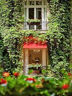 Hôtel Plaza Athénée - Dorchester Collection