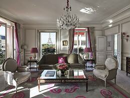 Hôtel Plaza Athénée - Dorchester Collection