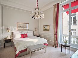 Hôtel Plaza Athénée - Dorchester Collection