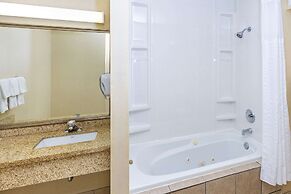 Comfort Inn & Suites Downtown Edmonton