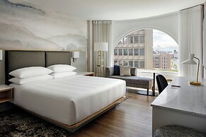 Montreal Marriott Chateau Champlain