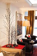 Best Western Plus Embassy Hotel