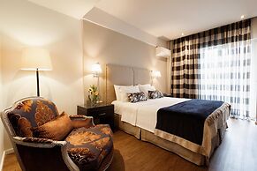 Best Western Plus Embassy Hotel