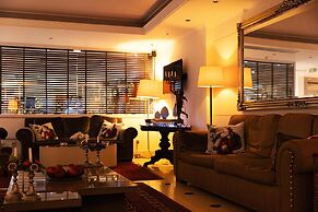 Best Western Plus Embassy Hotel