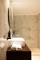 Best Western Plus Embassy Hotel