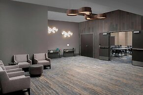 Delta Hotels by Marriott Seattle Everett
