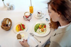 Rogner Hotel Tirana