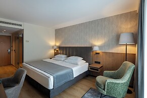 Rogner Hotel Tirana