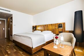 Rogner Hotel Tirana
