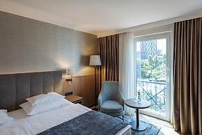 Rogner Hotel Tirana