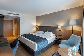 Rogner Hotel Tirana